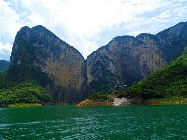 鹿院坪林间栈道