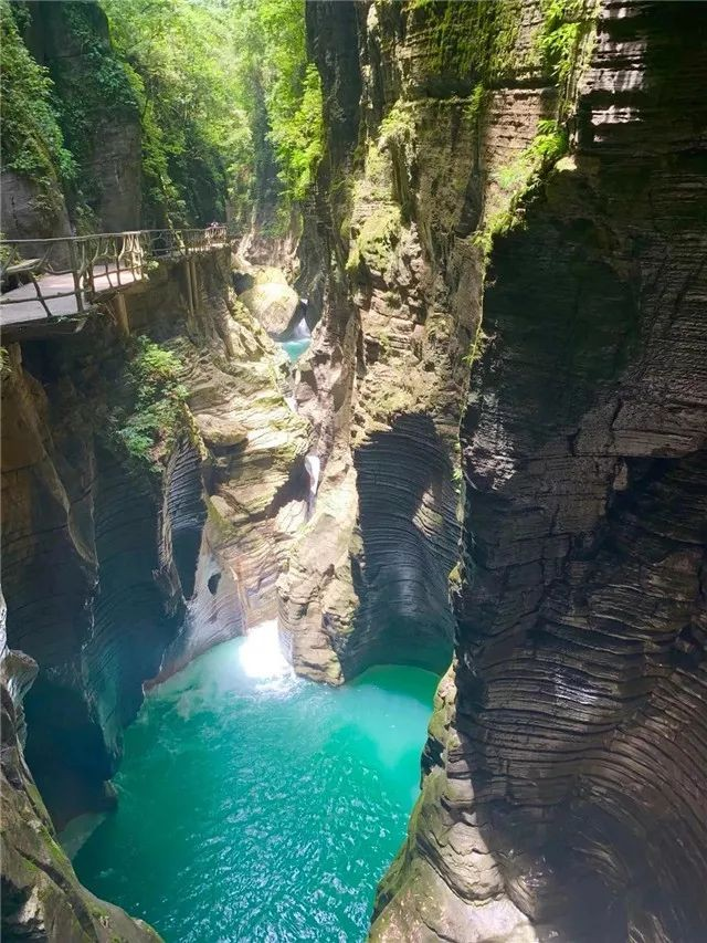 恩施大峡谷云雾山景