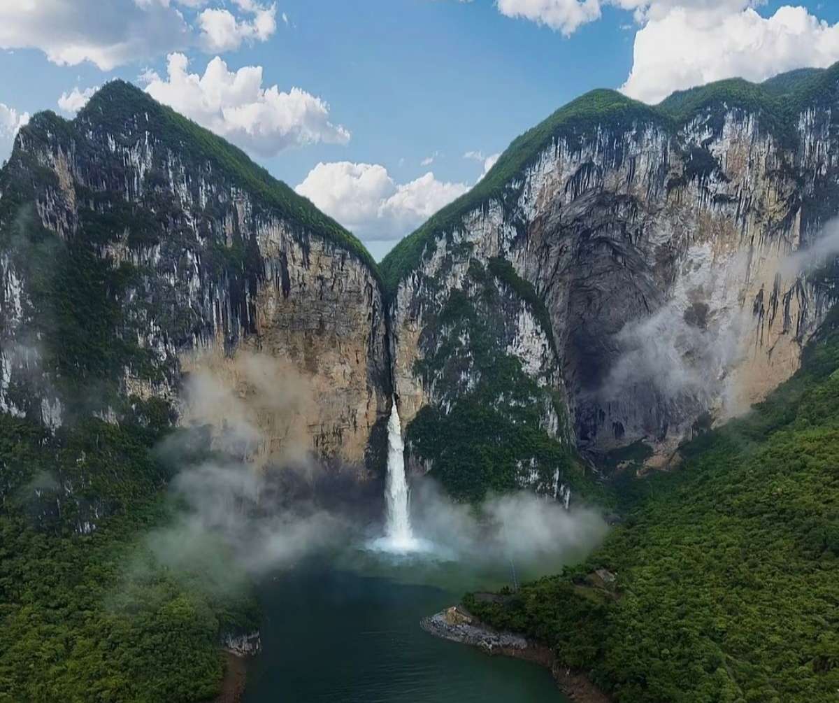 清江古河床