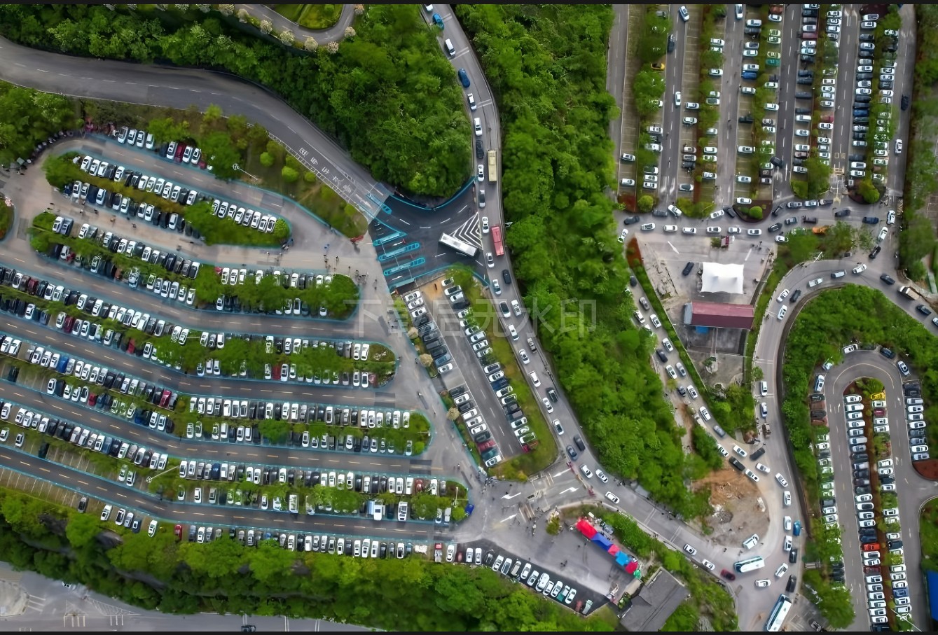 恩施绝美山路